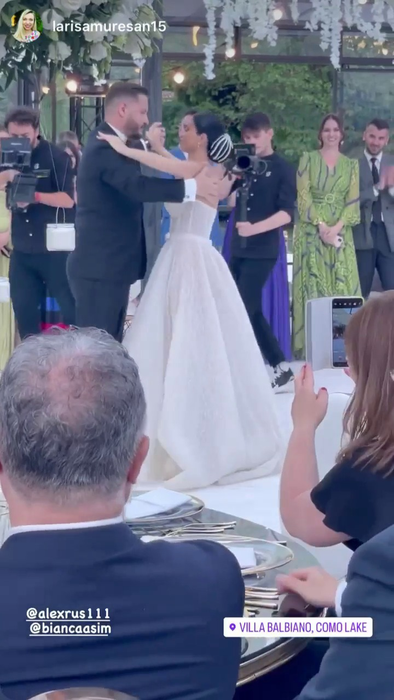 Alex și Bianca valsează, la nunta faraonică din Italia (Foto: Instagram)