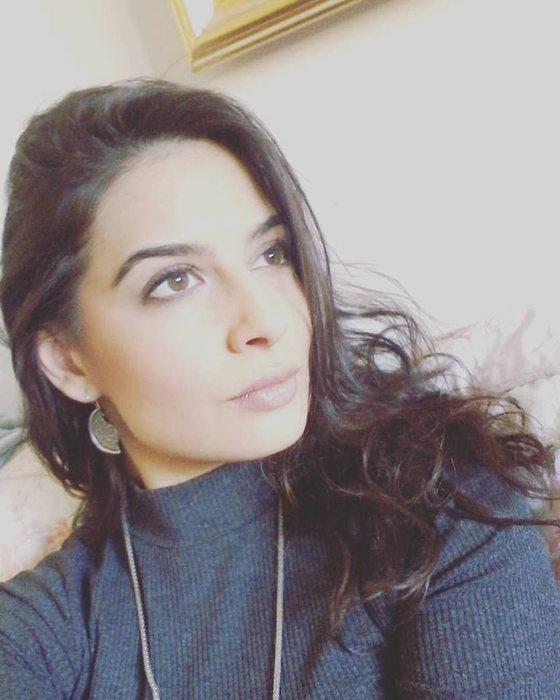 Teodora Antonescu n-a scăpat de „Cârcotaşi”!  Vedeta TVR2 îşi aminteşte mereu de greaşeala pe care a făcut-o