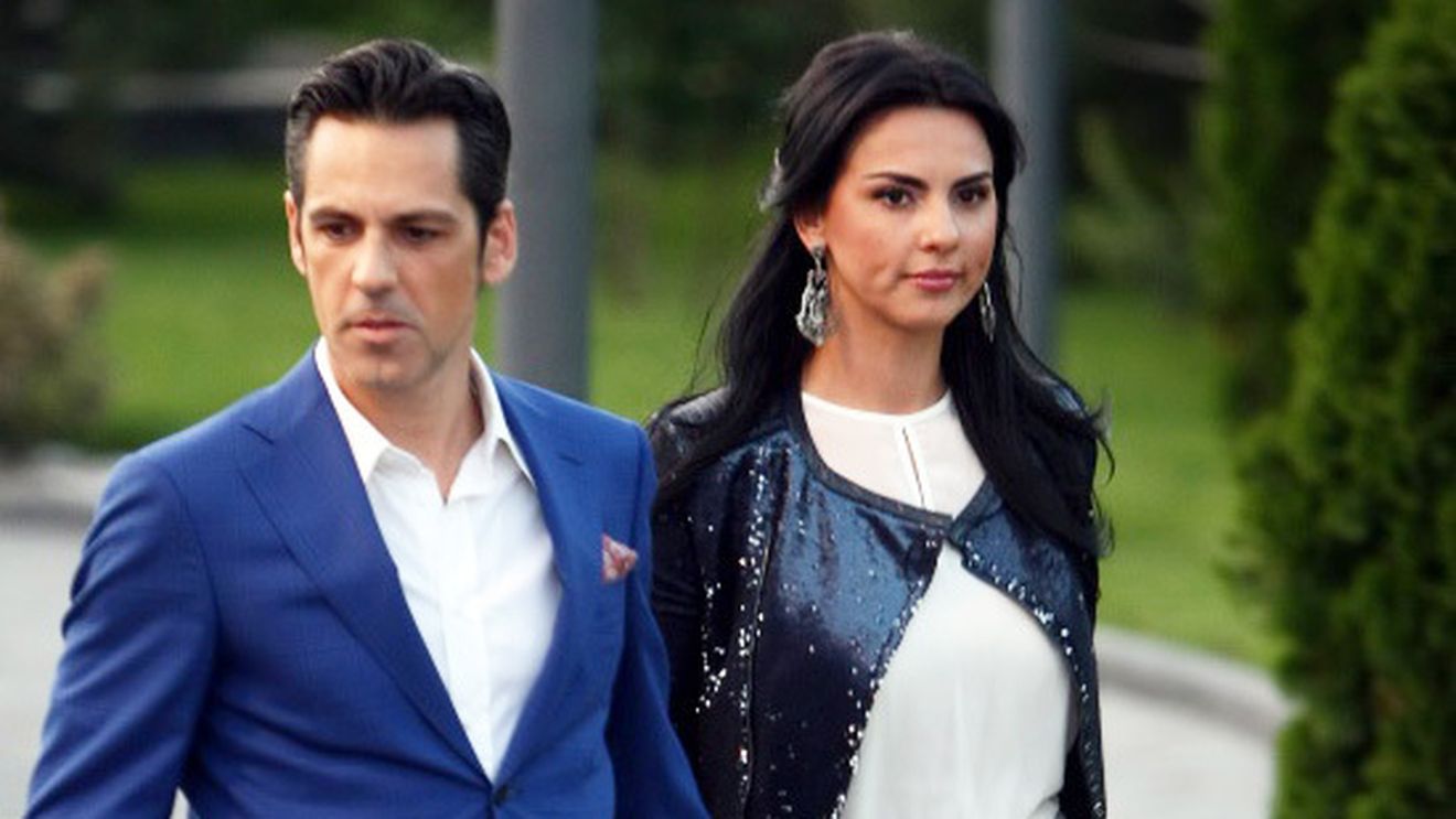 ŞTEFAN BĂNICĂ a răbufnit! Cântăreţul a fost „sfătuit“ să nu mai stea pe gânduri şi să se despartă de LAVINIA PÂRVA: „E cel mai...“