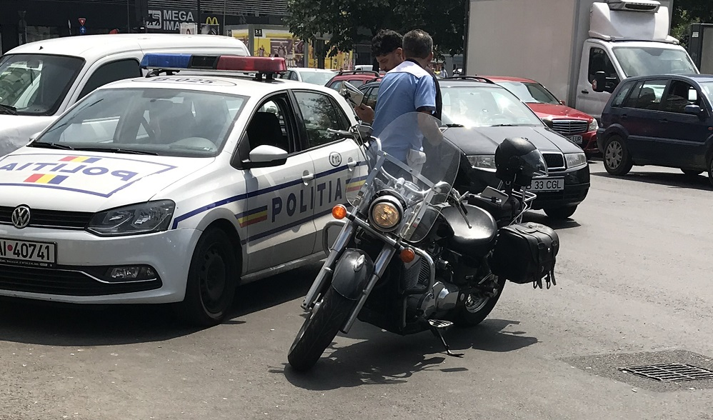 Tavi Colen, tras pe dreapta de polițiști!