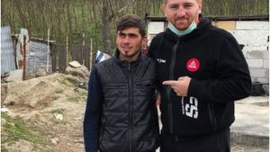 Noi acuzații la adresa lui Sergiu, tăticul călăreț: "Mi-a lovit vaca cu maşina! Dădea petreceri!"
