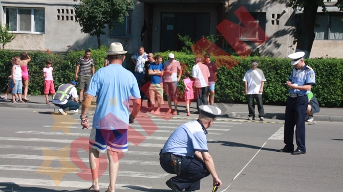 Un baieţel de 10 ani s-a ales cu multiple fracturi, in urma unui accident rutier