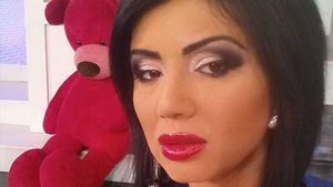 El este noul ei iubit? ADRIANA BAHMUŢEANU, surprinsă în tandreţuri cu un bărbat misterios