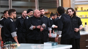 După ce le-a cucerit inimile românilor la „Chefi la cuțite”, a anunțat că se retrage subit din domeniu. Motivul neașteptat pentru care Ionuț Belei renunță la pasiunea care l-a propulsat pe podiumul de la Antena 1