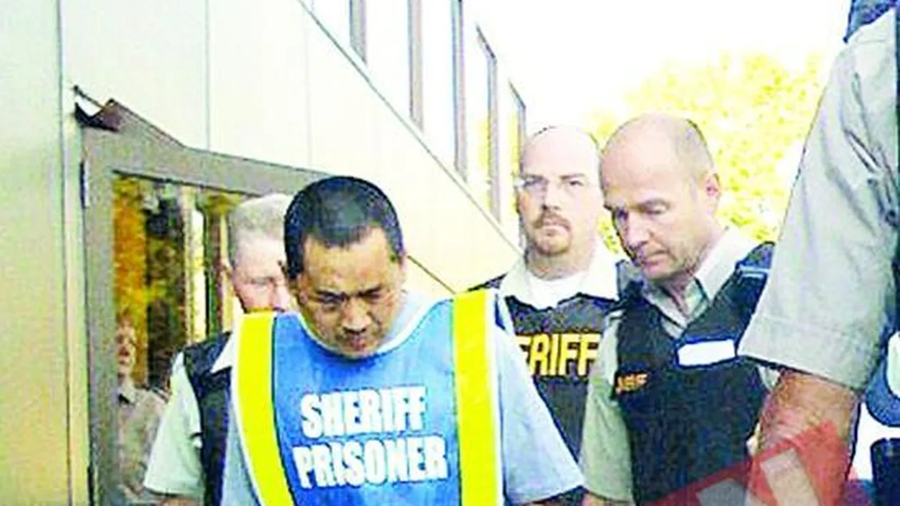 Vrea sa fie omorat pentru ca si-a decapitat colegul de scaun