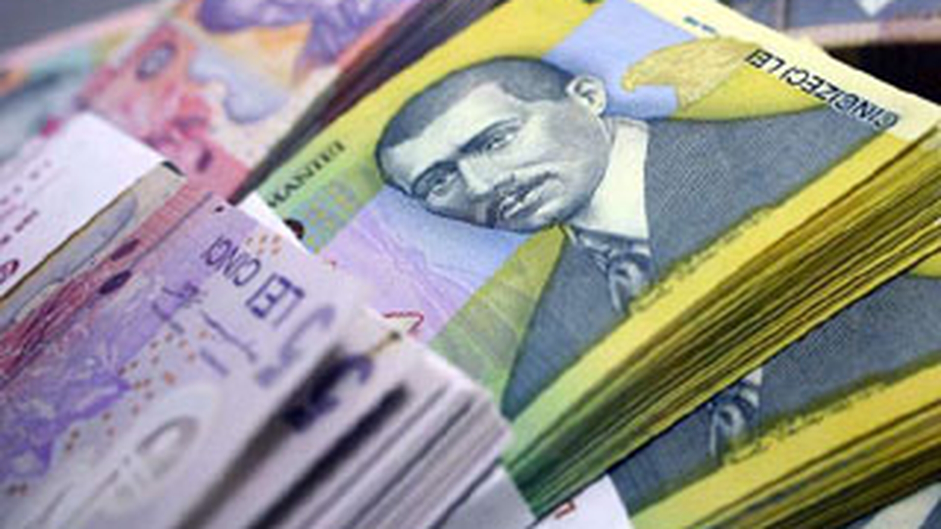 Bine faci, rau primesti! Barbat arestat dupa ce a furat 10.000 lei de la o femeie care ii oferise gazduire!