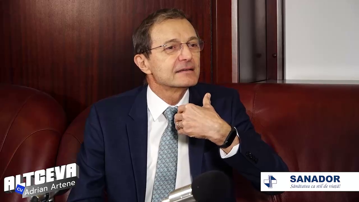 Academicianul Ioan Aurel Pop este invitat în podcastul "ALTCEVA cu Adrian Artene", difuzat cu ocazia zilei naționale a României (Foto: captură video)