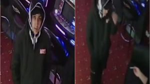 De necrezut! Cum a reușit o tânără din București să jefuiască o sală de păcănele
