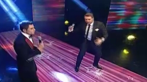 Nu credeai ca o sa-l vezi asa vreodata! Botezatu s-a rupt in figuri si a cantat. Smiley si Velea s-ar putea sa-l caute pe-acasa