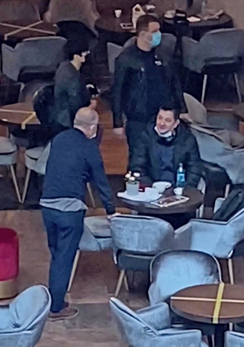 Octavian Strunilă și Leonid Doni s-au întâlnit în Mall, la o cafea, dar și cu un contract de semnat
