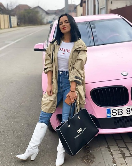 Ups! Cu ce bărbat a fost fotografiată Carmen de la Sălciua imediat după ce Culiță Sterp a anunțat despărțirea