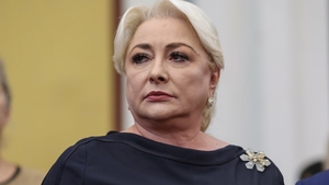 Ținuta bizară aleasă de Viorica Dăncilă la întâlnirea cu Putin. Ce semnifică, de fapt