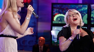 Dupa mai bine de 25 de ani, Simona Gherghe a cantat din nou in duet cu Mirabela Dauer