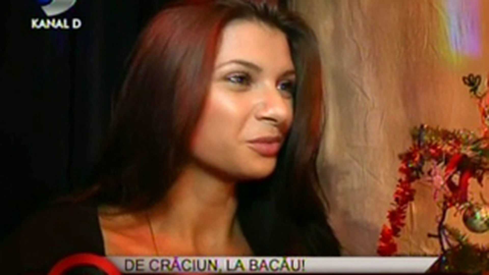 VIDEO Surorile Gabor fac sarbatorile la Bacau! Monica: "Iubitul meu m-a invatat sa impart cu cei mai putin norocosi" Vezi ce planuri au cele doua de Craciun