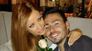 Ce facea Cristea in vreme ce Bianca se cununa religios cu Slav! N-a putut sa stea la TV si si-a cumparat... hartie igienica!