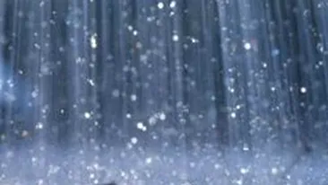 Cod galben de furtuni si ploi in 22 de judete din tara si in Capitala