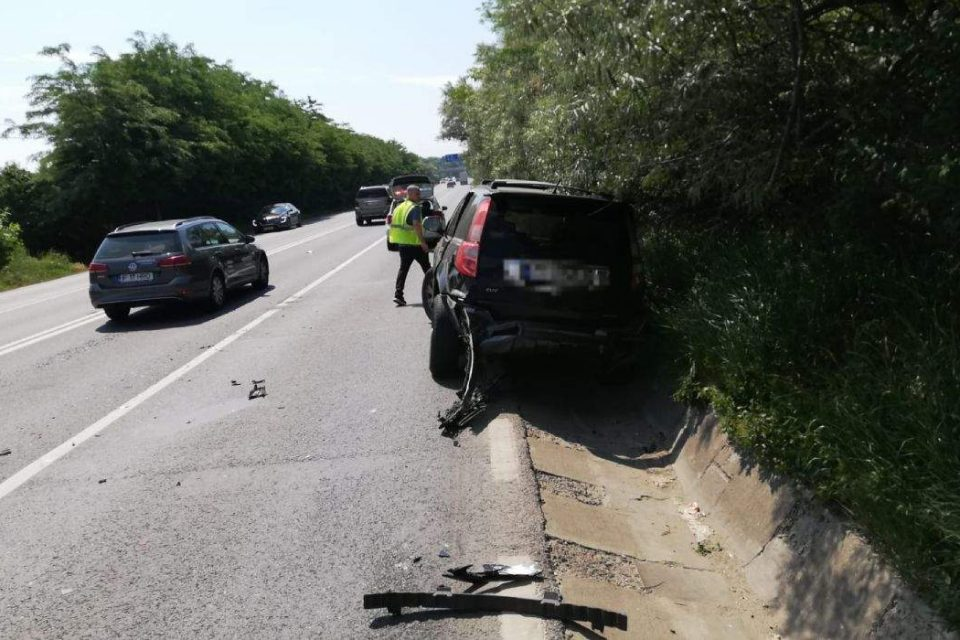 Mircea Băsescu, implicat într-un accident rutier, la Eforie. Două persoane au fost rănite