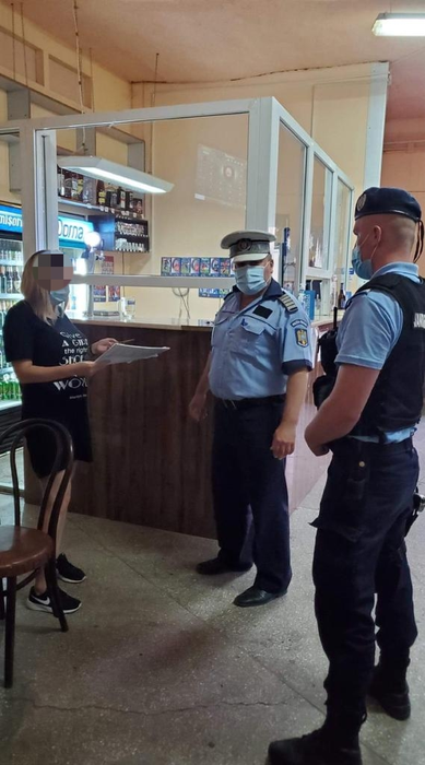 Weekend plin de controale în Caraș-Severin. Oamenii legii au desfășurat acțiuni de prevenire și limitare a infectării cu virusul COVID-19