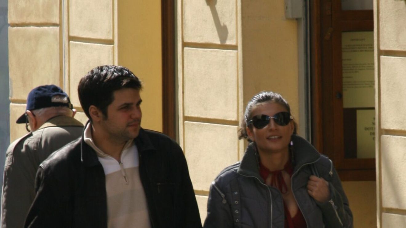 Iubire cu repetiții și final cu cortina trasă! Ioana Ginghină și Cove, povestea fără poze, dar cu multe episoade