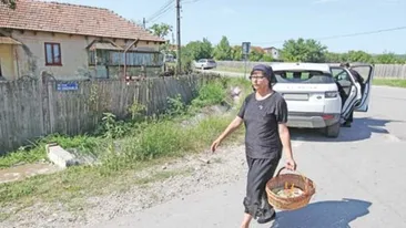 Părinții Denisei Răducu i-au făcut fiicei lor parastasul de un an, dar separat! Mărturisiri sfâșietoare: „Nu mai sunt om!”