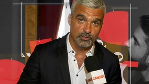 Râde ciob de oală spartă! Aurelian Temișan, ironii fine la adresa colegului de “șlagăre”: “Mi-am scos peri albi mai târziu decât Cătălin Crișan!”