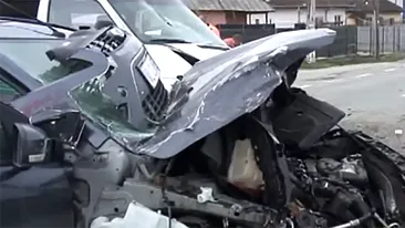 Tragedie în Sălaj. Beat la volan şi fără carnet, un tânăr a ucis un om şi a rănit alţi doi