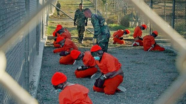 Teoristul este acum închis în centrul de detenție de la Guantanamo