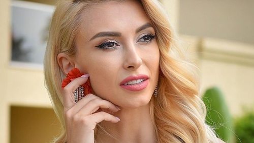 Andreea Bălan, mesaj neaşteptat după despărţirea de Tiberiu Argint. Ce spune artista despre perioadele grele: "O luam de la capăt..."