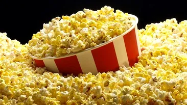 Ştii să prepari popcorn fără a folosi cuptorul cu microunde? Te învăţam noi! 