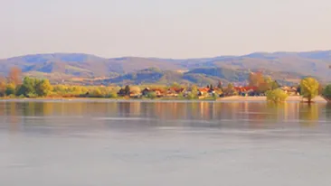 O pata de produs petrolier a fost descoperita pe Dunare!