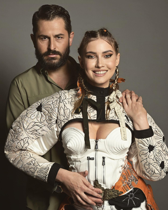 Iulia Albu și Mihai Alexandru au semnat cu Antena 1 / Sursă foto: Facebook