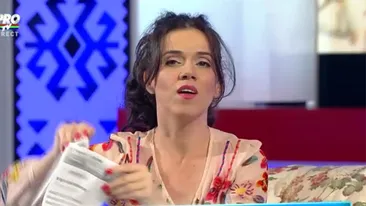 Razboiul dintre luptatorul Daniel Ghita si mama copilului lui continua. Gabriela Sterea e disperata: Vrea sa ii dau 163.000 euro