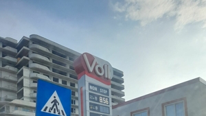 Cât a ajuns să coste un litru de motorină în Mamaia. Turiștii au crezut că nu văd bine
