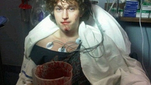 Plin de sange si ingrozit - vezi in ce hal a ajuns fratele lui Miley Cyrus la spital!