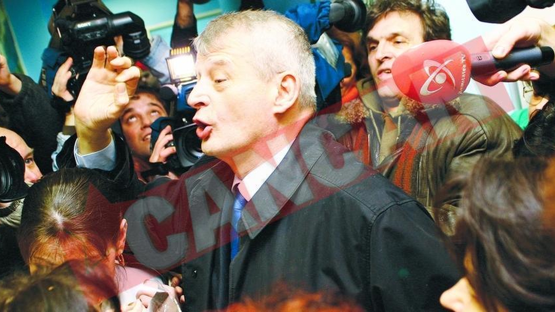Oprescu, umar la umar cu Crin Antonescu