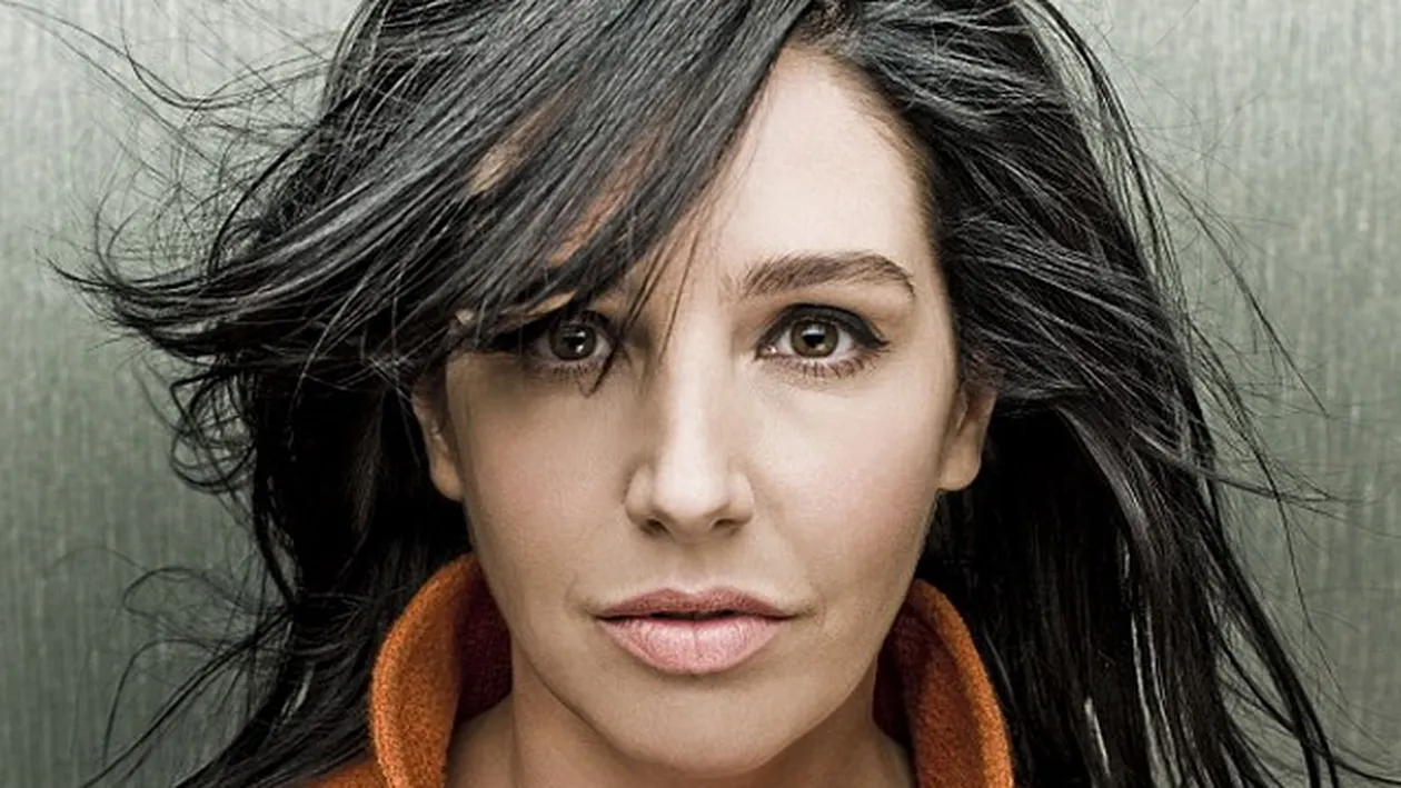 S-a accidentat in timp ce filma un videoclip. Cantareata, transportata in stare grava la spital