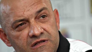 A divortat de prima nevasta, si-a parasit iubita insarcinata, iar acum…Don Juan-ul Gabi Balint se aseaza la casa lui!