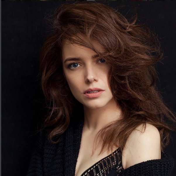 Ce mai face şi cum arată acum Alexandra Dinu, prima soţie a lui Adrian Mutu