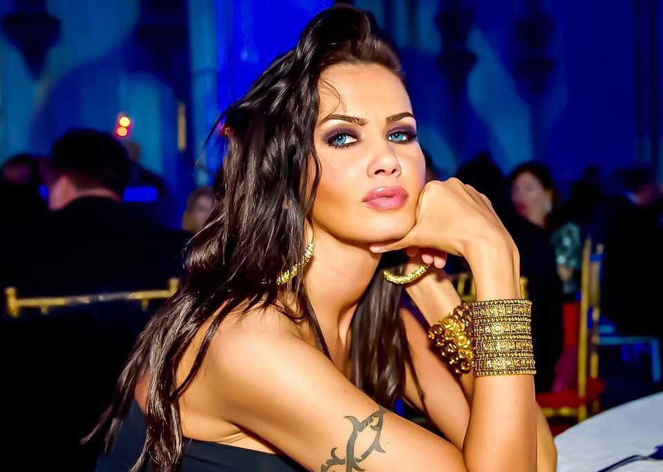 Oana Zăvoranu detonează „bomba”. De ce s-a retras de la TV