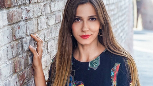 Scandal pe Facebook! DANA ROGOZ, pusă la zid de fani. Actriţa le-a dat o replică dură: ”Nu îmi spuneţi mie... ”