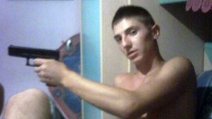 Homosexuali plecaţi în Italia, şantajaţi dintr-un sat din Iaşi. VEZI AICI cât au plătit ca să nu devină publice fotografiile făcute "la lucru"