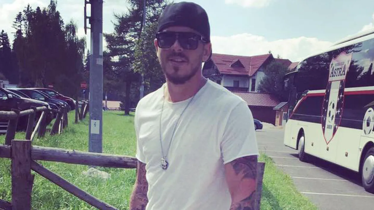 Imagini în premieră din casa lui Alibec! Atacantul şi-a tranformat vila în… muzeu!