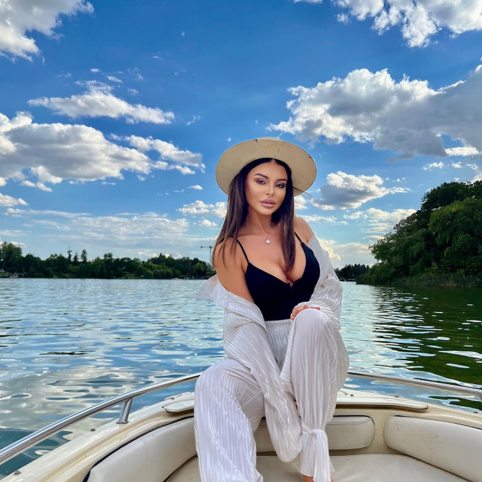 Cum arăta Ana Mocanu de la Asia Express 2026 înainte de operațiile estetice. Transformarea e uluitoare!