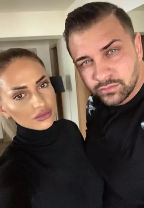 Detalii zguduitoare! Disperat să se împace cu ea, Alex Bodi și-a terorizat fosta soție cu zeci de mesaje și apoi și-a lovit fiica: ”Îți sparg fața! Nu ai vrut să fim prieteni, trebuie să…”