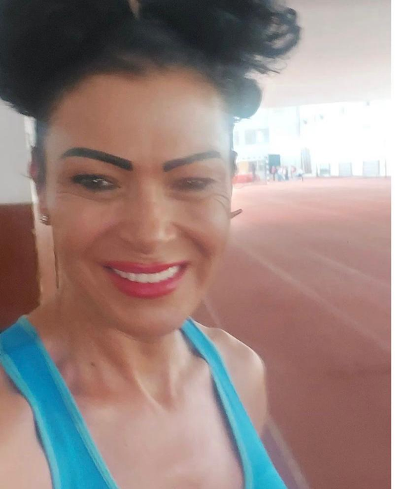Cine este Mariana Pârju, bunicuța-model cu pătrățele pe abdomen. A ridicat sala în picioare la Românii au talent