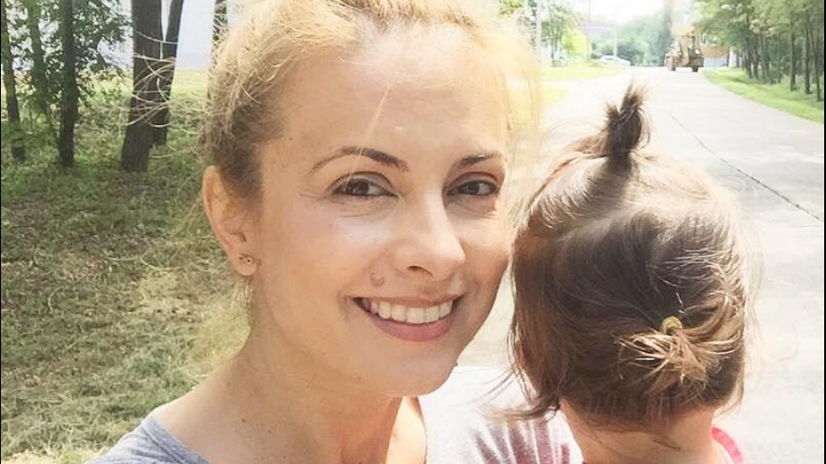 Simona Gherghe a făcut scandal pe Facebook și dorința i s-a îndeplinit: ”Știu că pe mulți i-ar nemulțumi!” Ce spune de fetița de de 2 ani și 9 luni