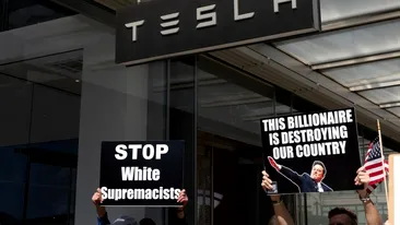 Furioși pe Elon Musk, americanii nu mai cumpără mașini Tesla. Rezultate dezastruoase pentru celebra marcă