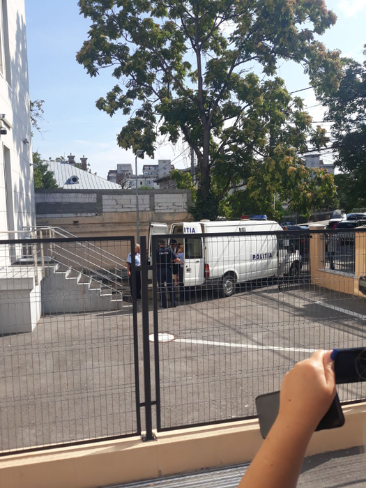 Ea este femeia acuzată că și-a strangulat copilul, susținând că este Diavolul! ”Pe Pavel l-a luat Dumnezeu pentru că era plin de viață”