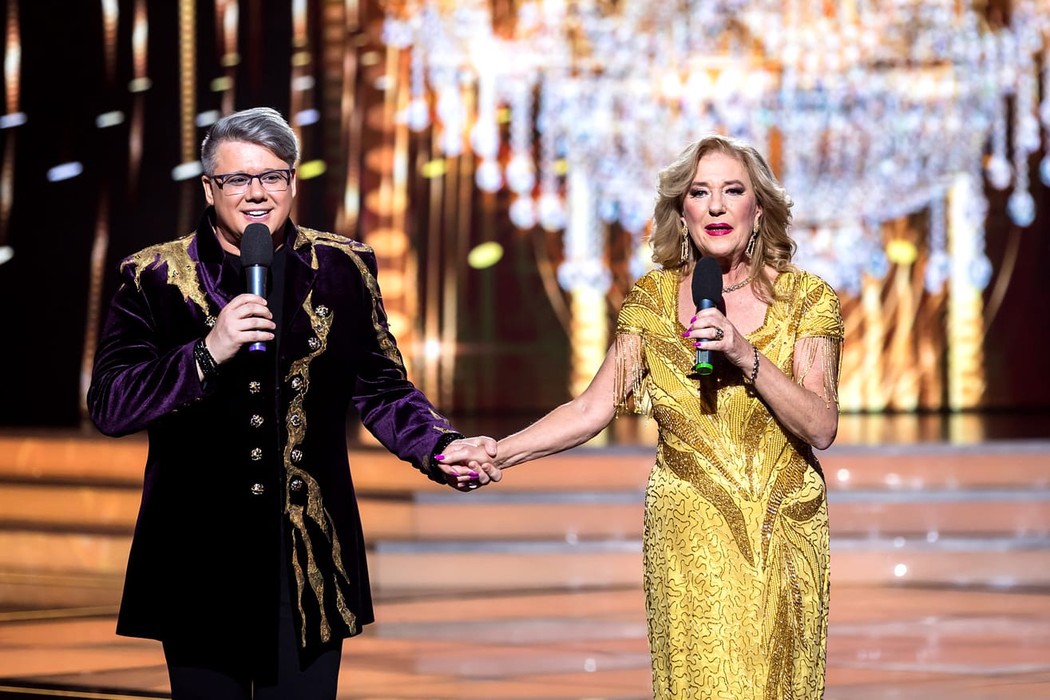 Ce poți vedea la TVR de Revelion 2026? Duete de legendă cu Irina Loghin, Stela Enache, Paula Seling și Paul ‘Fuego’ Surugiu