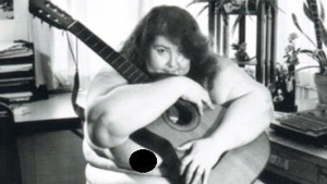 Ce-o fi fost in mintea lor? Top 15 cele mai urate coperte de albume!